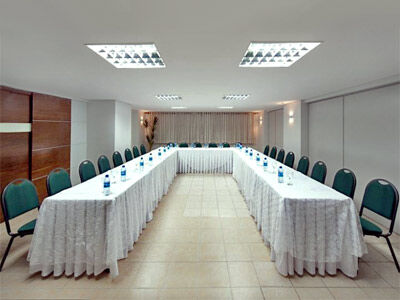 Iracema Travel Hotel 3*